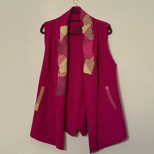 🌺 Tara Vao Vintage 100% Wool Sleeveless Vest | Magenta Patchwork Trim | Size S